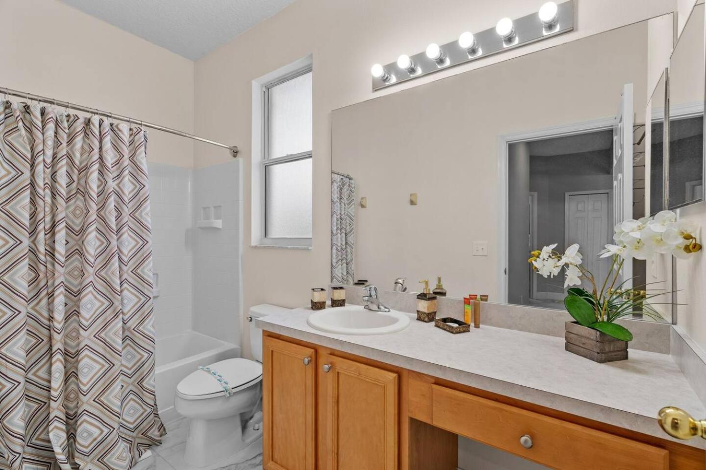 6 Bedroom 5 Bathroom Emerald Island 2601 Ib Kissimmee Eksteriør billede