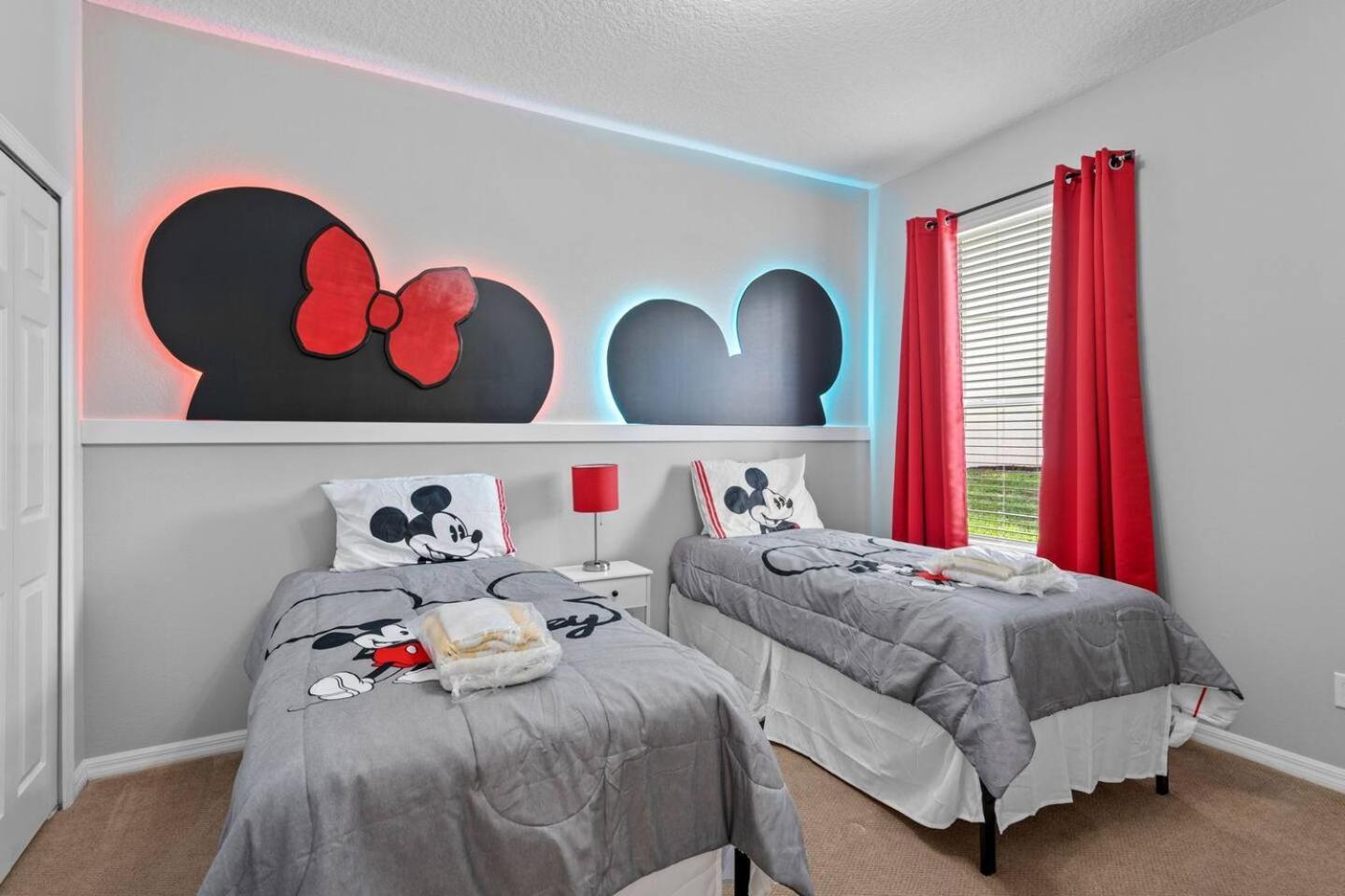 6 Bedroom 5 Bathroom Emerald Island 2601 Ib Kissimmee Eksteriør billede