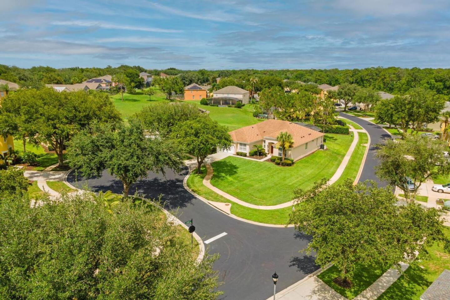 6 Bedroom 5 Bathroom Emerald Island 2601 Ib Kissimmee Eksteriør billede